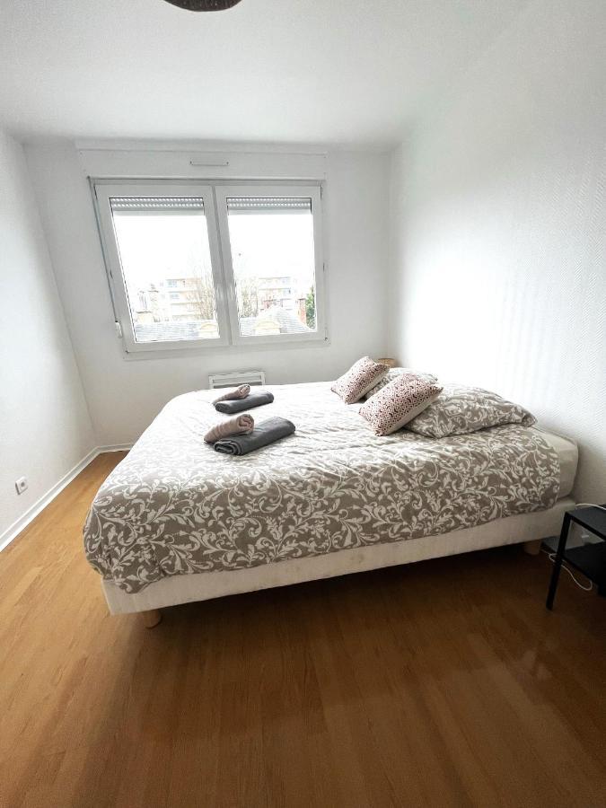 Charmant Appartement Proche Centre Ville Reims Esterno foto