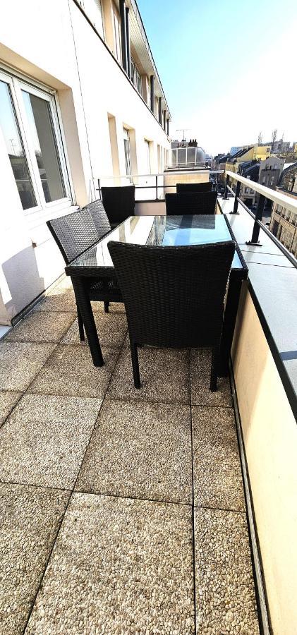 Charmant Appartement Proche Centre Ville Reims Esterno foto
