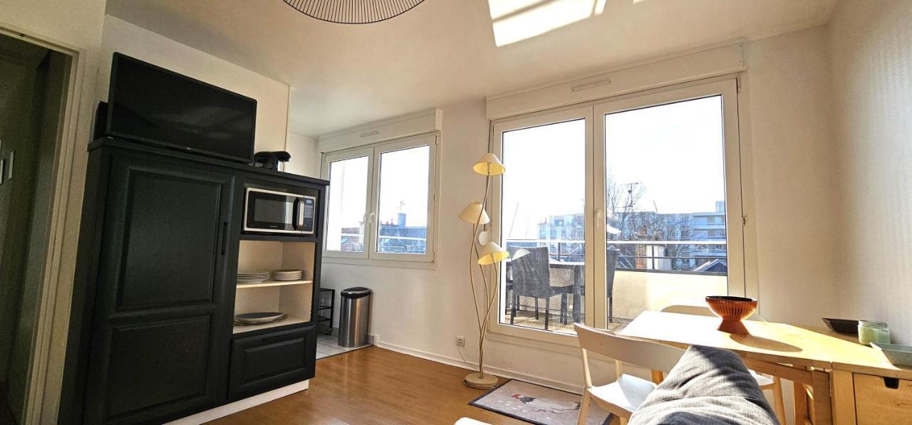 Charmant Appartement Proche Centre Ville Reims Esterno foto