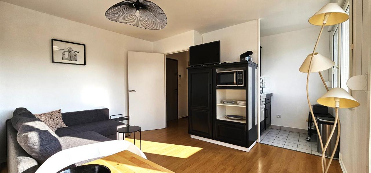 Charmant Appartement Proche Centre Ville Reims Esterno foto